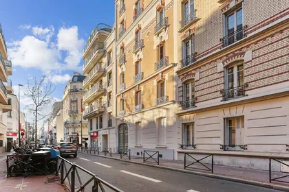 Studio at Rue Aristide Briand, 95, image 3 of 14