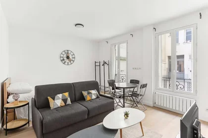 Studio at Rue Aristide Briand, 95, image 7 of 14
