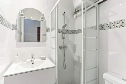 Studio at Rue Aristide Briand, 95, image 10 of 14