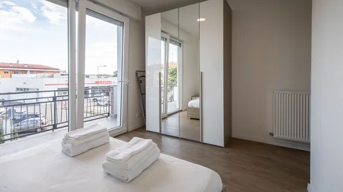 Privatzimmer in der Viale Vat, bild 1 von 10
