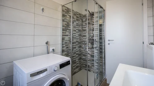 Chambre privée à Viale Vat, image 18 de 20