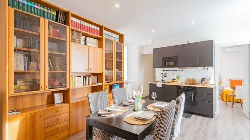Quarto privado em Via Francesco Muralto, imagem 27 de 49