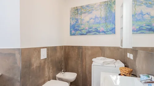 Quarto privado em Via Francesco Muralto, imagem 40 de 49