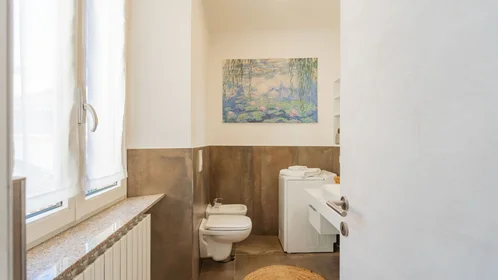 Quarto privado em Via Francesco Muralto, imagem 44 de 49
