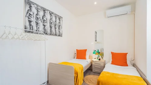 Quarto privado em Via Francesco Muralto, imagem 6 de 49