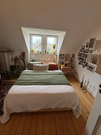 Logement entier à Hoyastraße, image 1 de 9