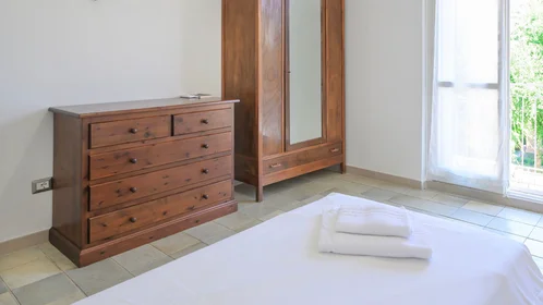 Habitación privada en Via Sassari, imagen 4 de 19