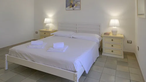 Habitación privada en Via Sassari, imagen 6 de 19