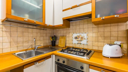 Apartamento inteiro em Vico San Nicola da Tolentino, imagem 12 de 24