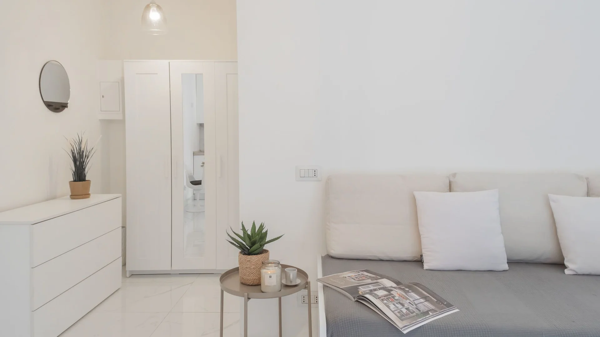 Budget-friendly student room close to campus in 