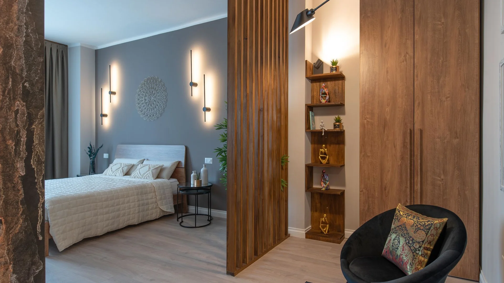 Funktionelles Studentenzimmer perfekt zum Studieren in 