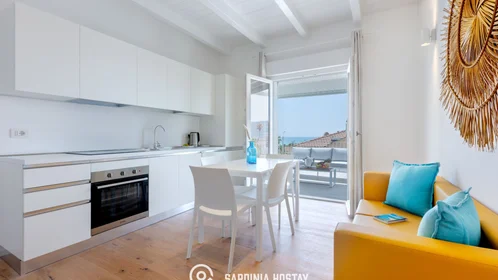 Habitación privada en Via Lipari, imagen 13 de 49