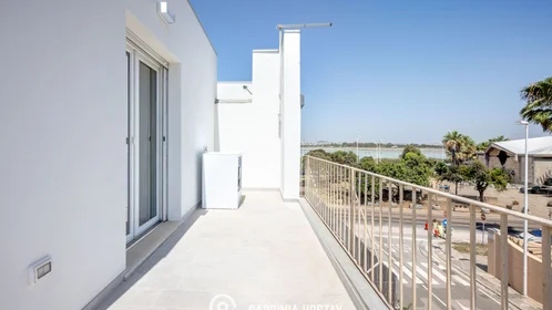 Habitación privada en Via Lipari, imagen 18 de 49