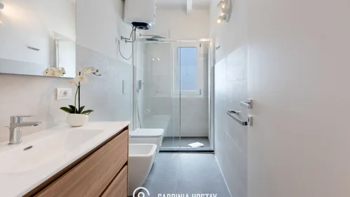 Habitación privada en Via Lipari, imagen 45 de 49
