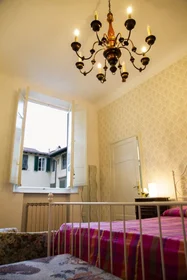 Quarto privado em Via Burlamacchi, imagem 16 de 37