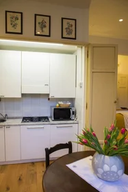 Quarto privado em Via Burlamacchi, imagem 19 de 37