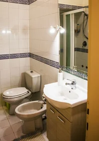 Quarto privado em Via Burlamacchi, imagem 30 de 37