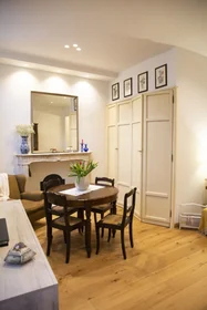 Quarto privado em Via Burlamacchi, imagem 35 de 37