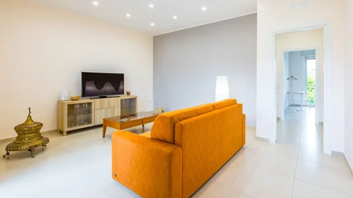 Logement entier à Via Nuova San Rocco, image 1 de 10