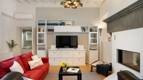 Chambre privée à Via Ermenegildo Pistelli, 52, image 1 de 10