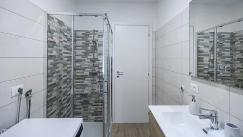 Stanza privata in Viale Vat, 52, immagine 33 di 34