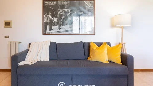 Habitación privada en Via Levanzo, imagen 1 de 10