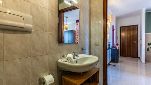 Privatzimmer in der Via Bellocchio, bild 28 von 32