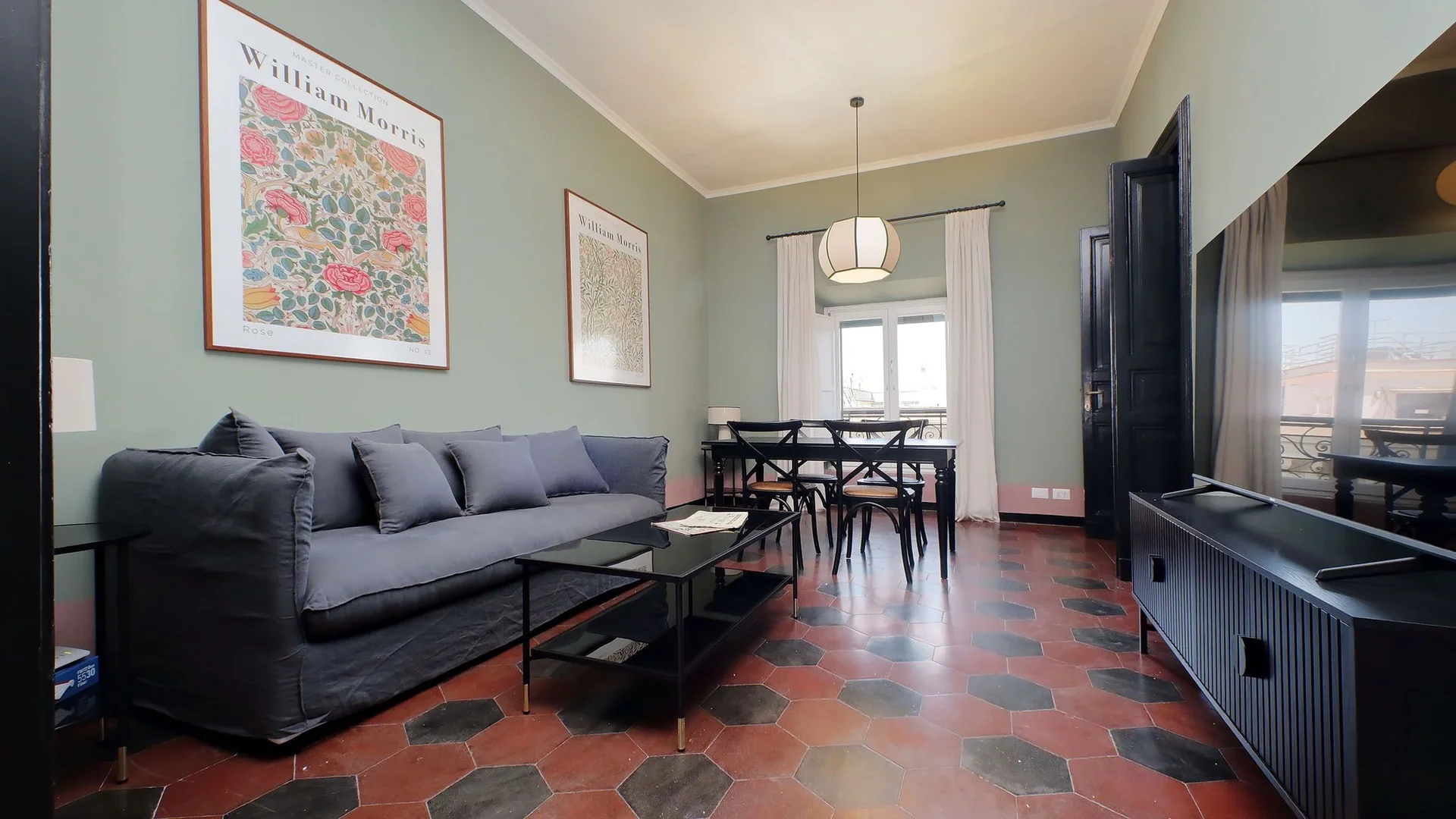 Chambre confortable pour étudiants disponible dans 