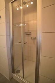 Privatzimmer in der Ingenieur-Thommen-Straße, bild 23 von 25