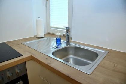 Privatzimmer in der Ingenieur-Thommen-Straße, bild 5 von 25
