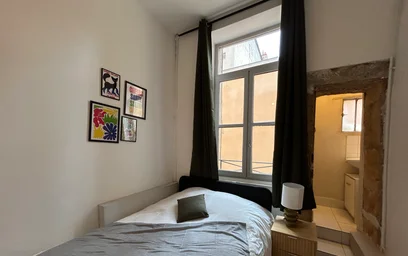 Prywatny pokój w rezydencji 40 Rue Burdeau, obraz 1 13