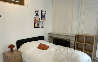 Prywatny pokój w rezydencji 40 Rue Burdeau, obraz 2 12
