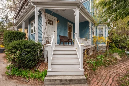 Evin tamamı Ikamet yerinde konumu 12, Rindge Ave., Unit 2, North Cambridge, Cambridge, MA, 02140, 15 25 görüntüsü