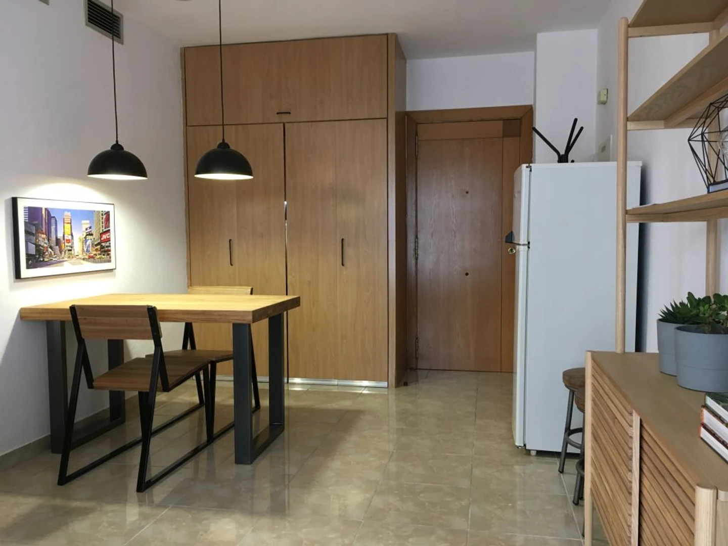 Apartamento totalmente mobilado em Valência