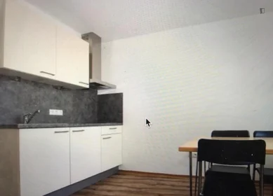 Stanza privata in residence in Tokiostrasse, immagine 7 di 21