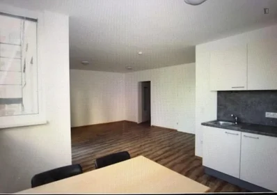 Stanza privata in residence in Tokiostrasse, immagine 8 di 21