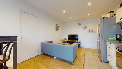 Privatzimmer in der 2 Place d'Alembert, bild 8 von 17