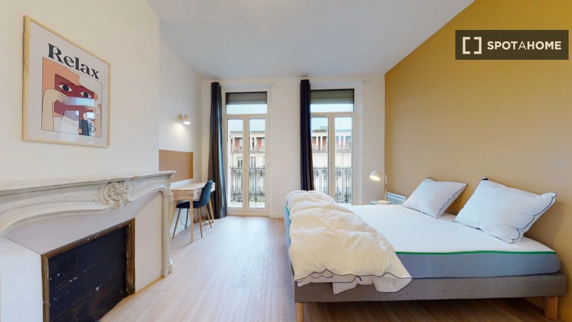 Habitación estudiantil económica con ubicación conveniente en 