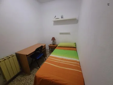 Habitación privada en Calle de la Torrecilla del Leal, imagen 1 de 10