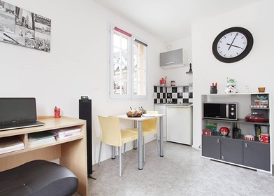 Quarto para alugar num apartamento partilhado em Amiens