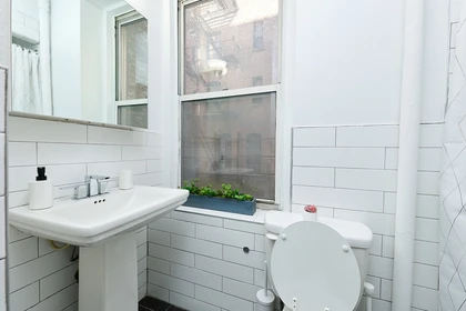 Stanza privata in residence in 605 W 141st St, 2 · Hamilton Heights - New York, immagine 23 di 23