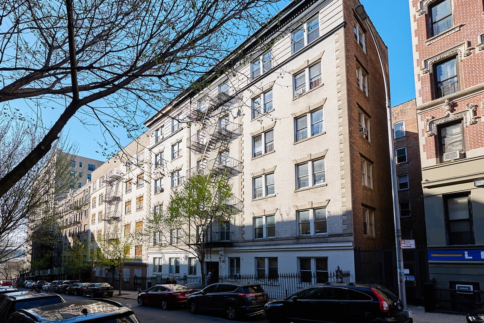 Zimmer in Studentenwohnung in  zu vermieten, voll möbliert