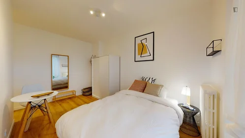 Habitación privada en Rue du Verrier, imagen 2 de 17