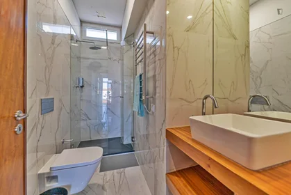 Privatzimmer in der Rua Alferes Barrilaro Ruas, bild 8 von 12