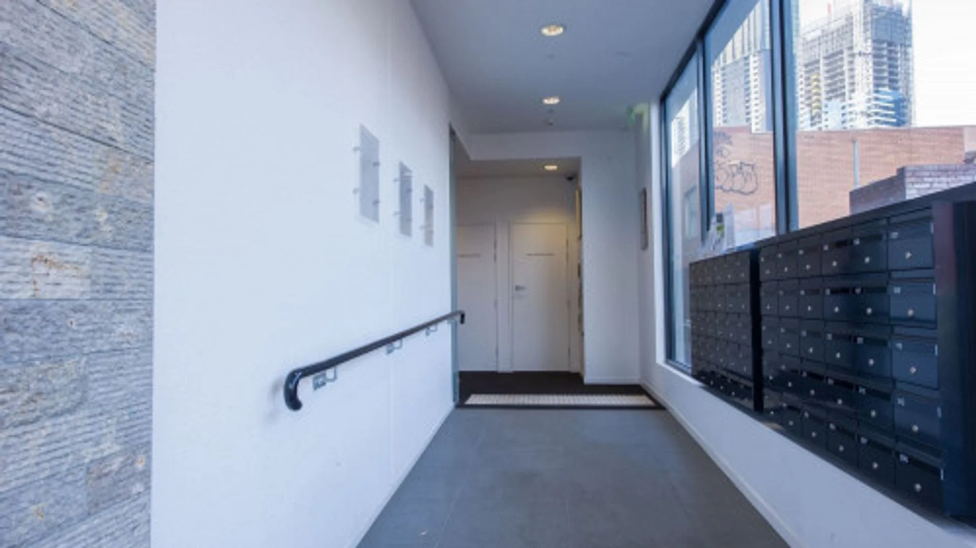 Habitación estudiantil económica cerca del campus en 