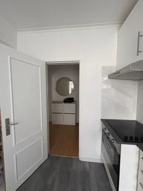 Entire apartment at Rua Ambriz, 70, image 23 of 24