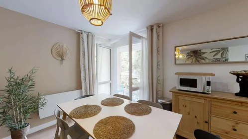 Özel oda konumu Toulouse, France, 10 16 görüntüsü