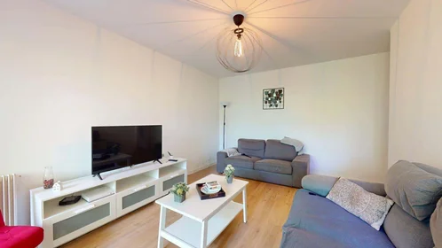 Privatzimmer in der 20 Sq. du Haut Blosne, 35200 Rennes, France, bild 7 von 21