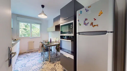 Özel oda konumu 20 Sq. du Haut Blosne, 35200 Rennes, France, 10 21 görüntüsü