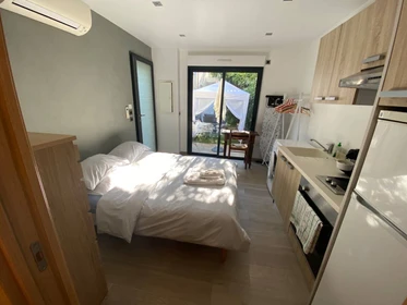 Quarto para alugar ao mês em Antibes